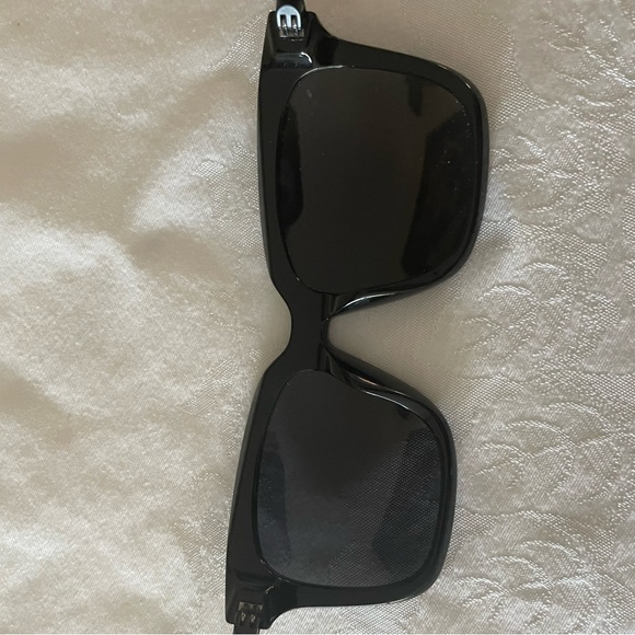 DIFF Bella Designer Square Oversized Sunglasses for Women UV400 - Picture 5 of 8